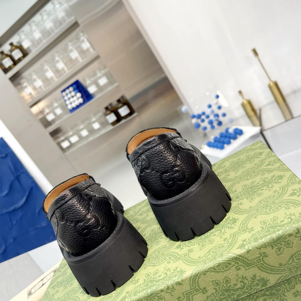 Gucci Women s Horsebit loafer