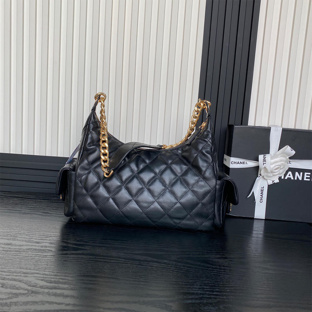 Chanel Maxi Hobo Bag(HIGH-END GRADE)