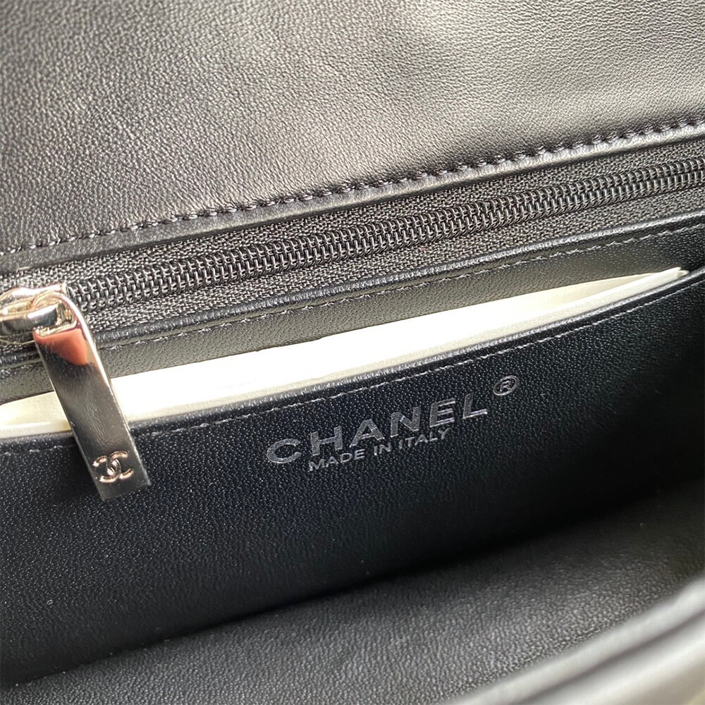 CHANEL MINI FLAP BAG