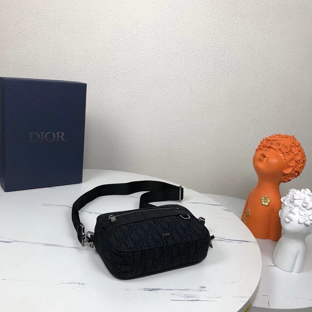 Dior Safari Bag with Strap(HIGH-END GRADE)