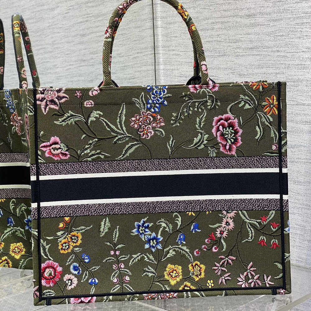 LARGE DIOR BOOK TOTE