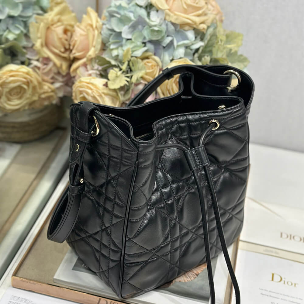Dior Medium D-Motion Bag(HIGH-END GRADE)