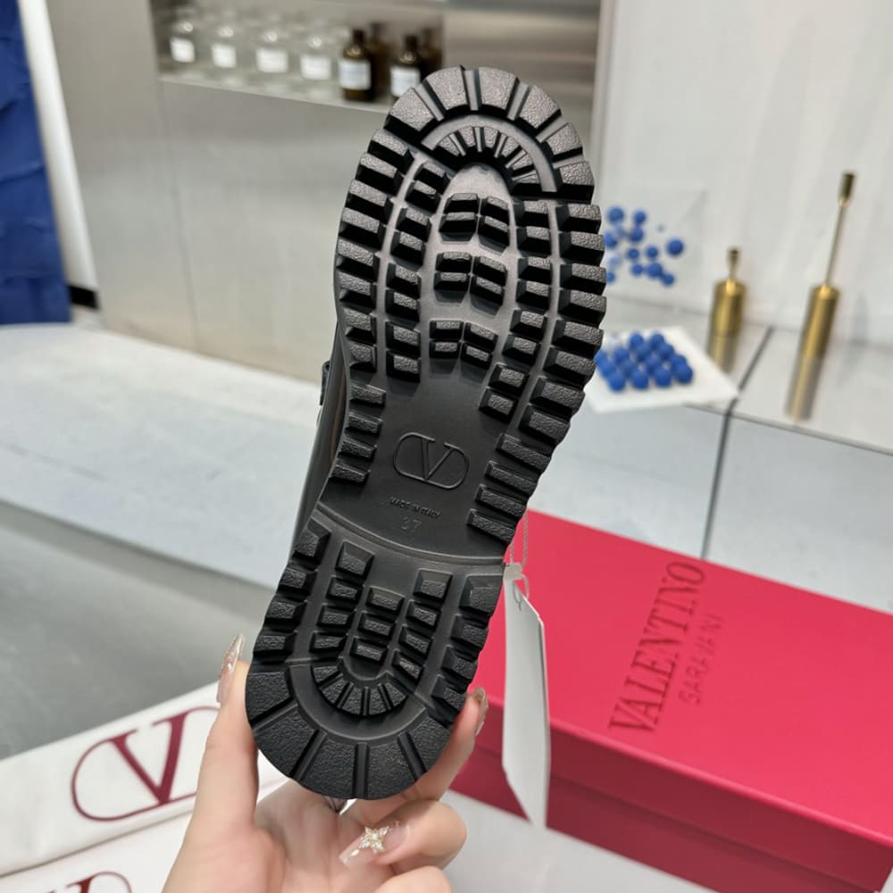 VALENTINO VLOGO SIGNATURE women s calfskin loafers